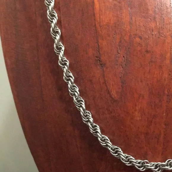 Silver Twisted Rope Necklace with Polished Finish - Picture 4 of 13